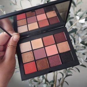 Nars Extreme Effects Eyeshadow Palette